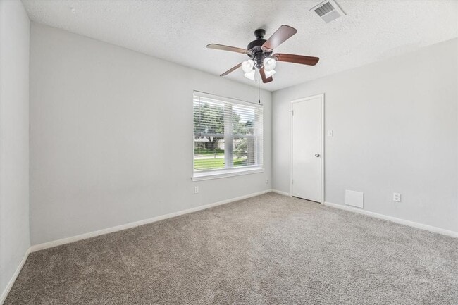 Building Photo - 22831 Rangeview Dr
