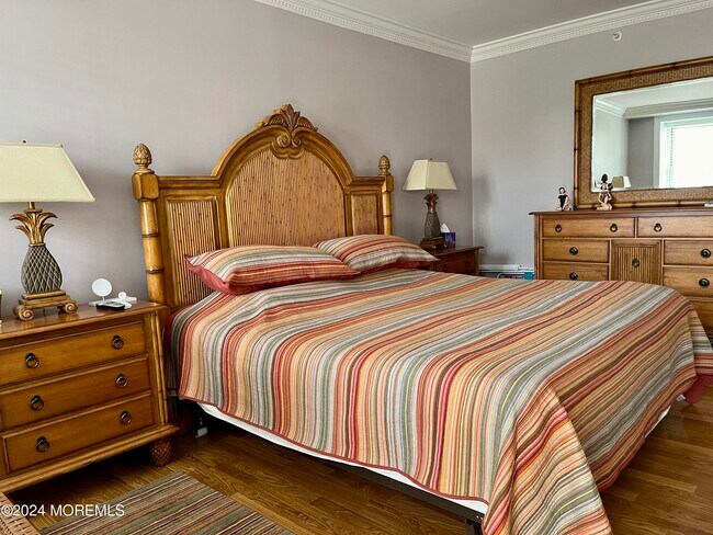 Building Photo - 700 Ocean Ave N