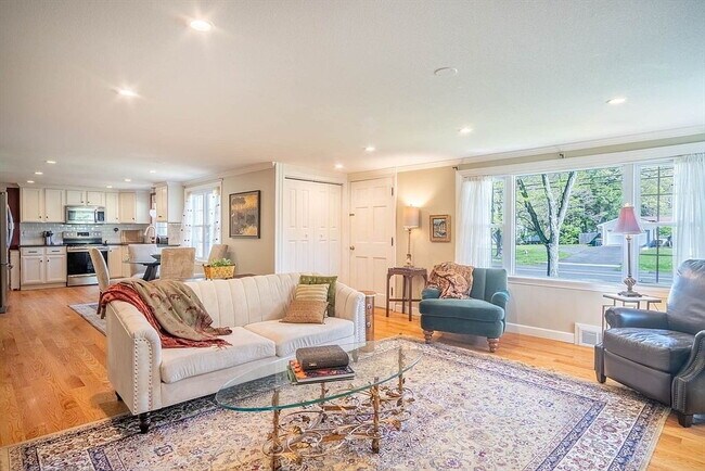 Building Photo - Single Family Home for Rent