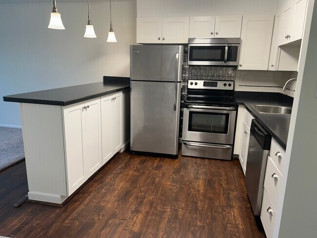 Kitchen - 3421 W Chester Pike