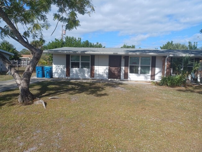 Building Photo - 2053 Syracuse Ct NE