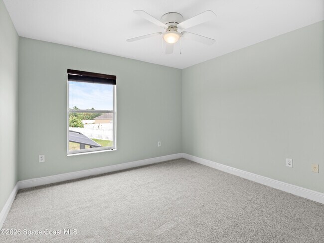 Building Photo - 2784 Snapdragon Dr NW