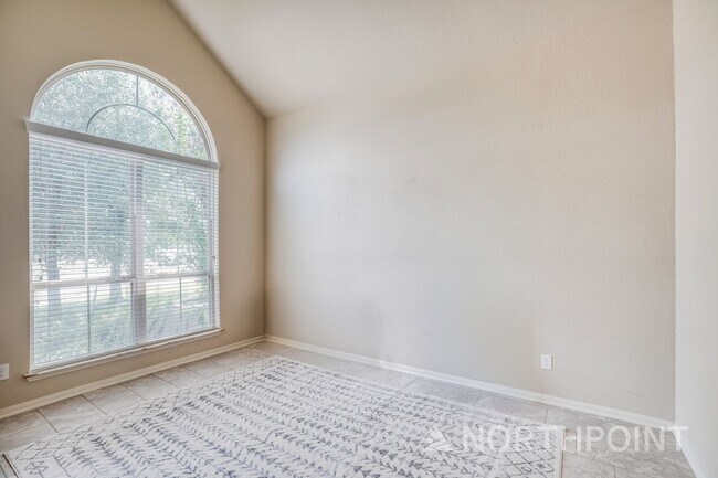 Building Photo - 4031 Guild Meadows Dr
