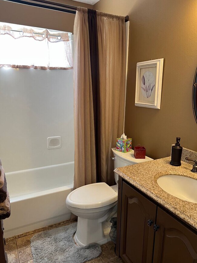 Building Photo - AND-D 1802