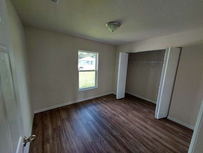 Primary Photo - 120 N Cunningham Ave