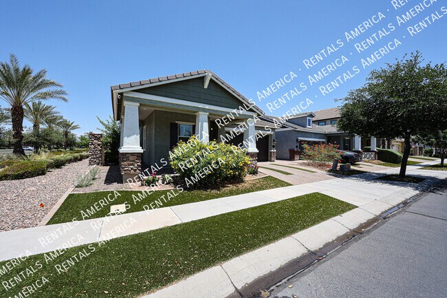 Building Photo - 10556 E Nichols Ave