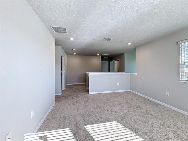 Building Photo - 5251 Meredrew Ln