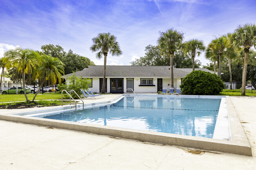 Primary Photo - Outrigger Village Apartments