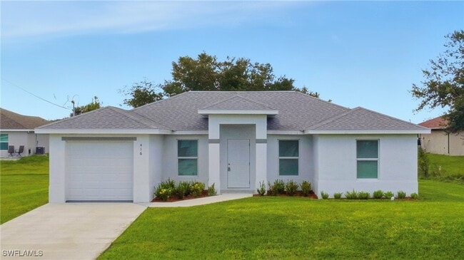 Primary Photo - 416 Pinehurst Ave