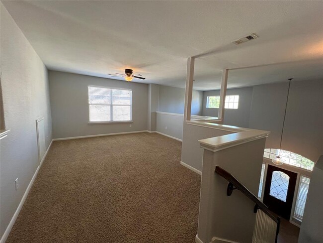 Building Photo - 146 Black Swan Pl