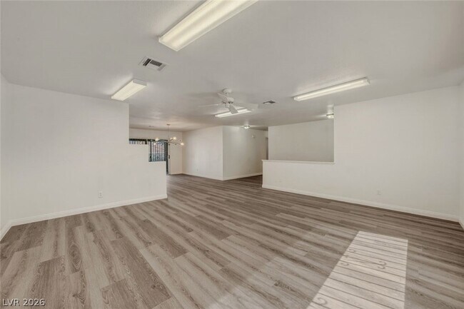 Building Photo - 6760 W Oakey Blvd
