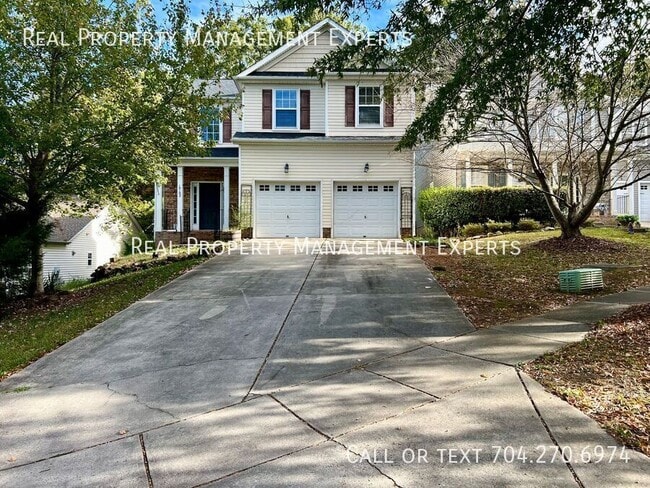 Primary Photo - 10102 Old Carolina Dr