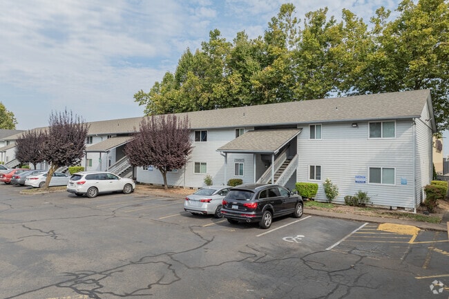 Building Photo - Lancaster Park Apartments