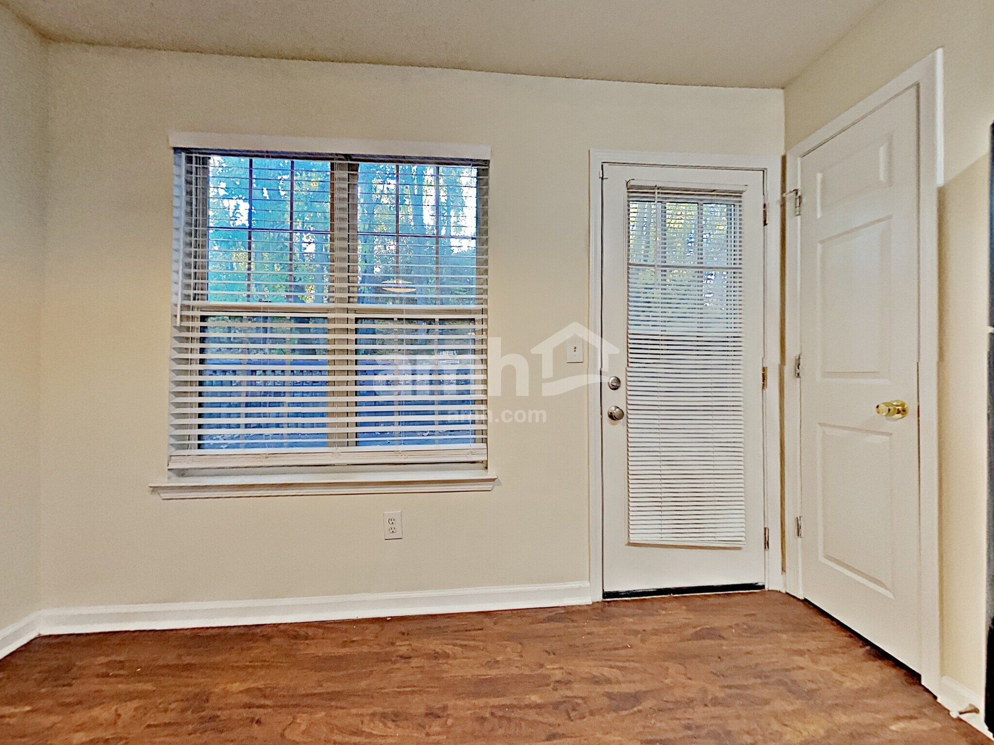 Building Photo - 4457 Grove Dr NW