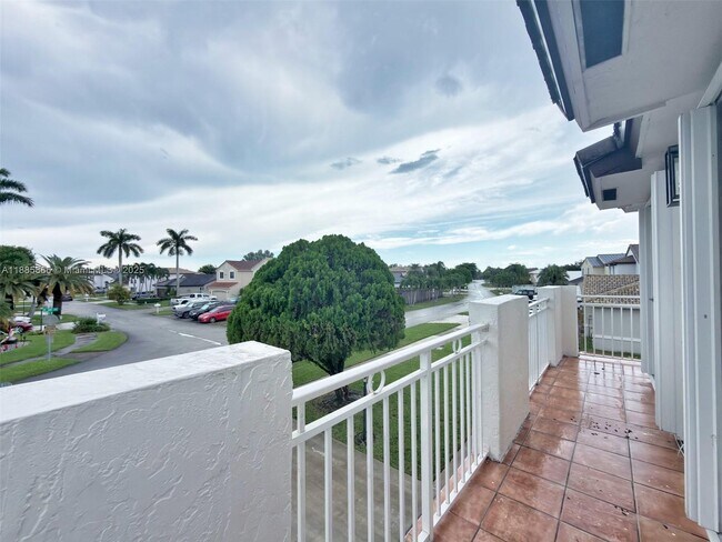 Building Photo - 7780 SW 160th Ave