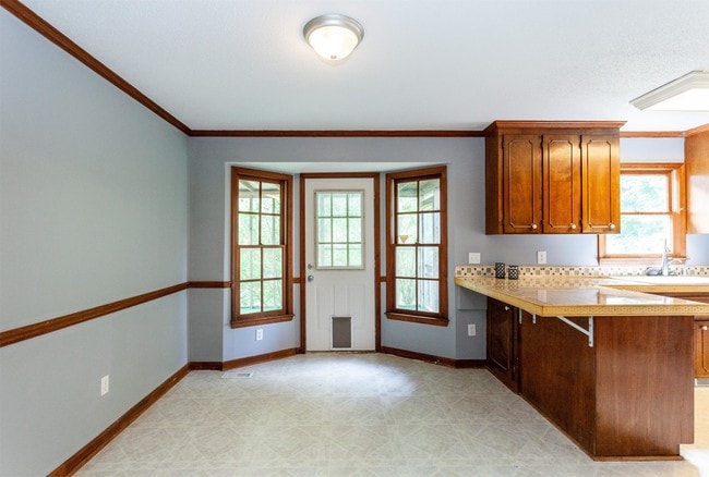 Building Photo - 1012 Windward Psge