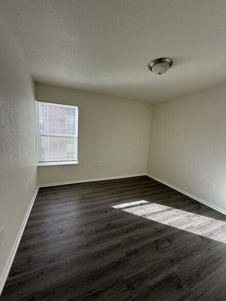 Building Photo - 12178 Melody Dr