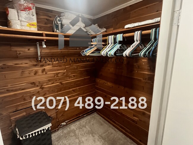 Building Photo - 3 Baker St