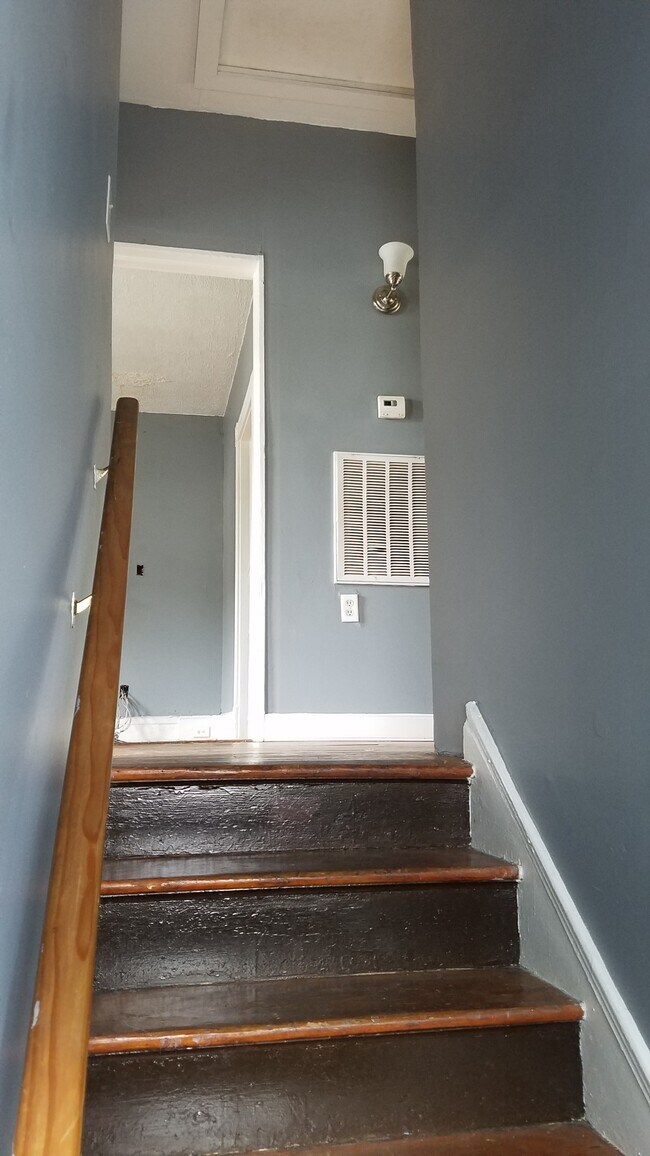 Building Photo - 3201 2nd Ave