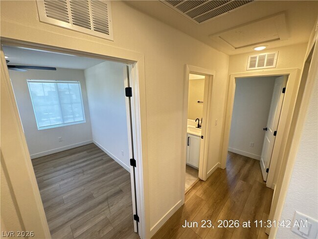 Building Photo - 759 Faircliff Ct