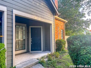 Building Photo - 7 Chapel Hill Cir