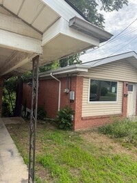 Building Photo - 2617 Hord Ave