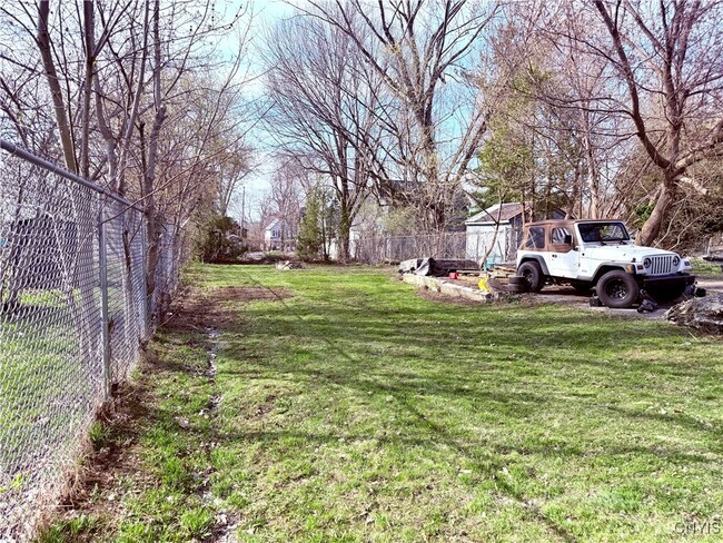 Building Photo - 436 S Massey St