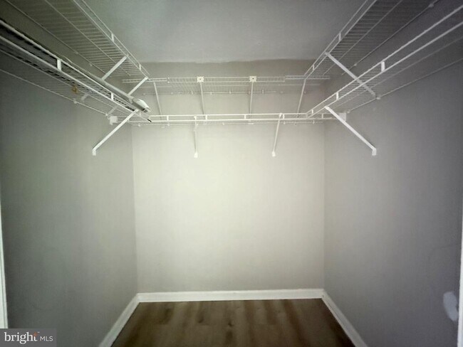 Building Photo - 2 Cinnabar Ct