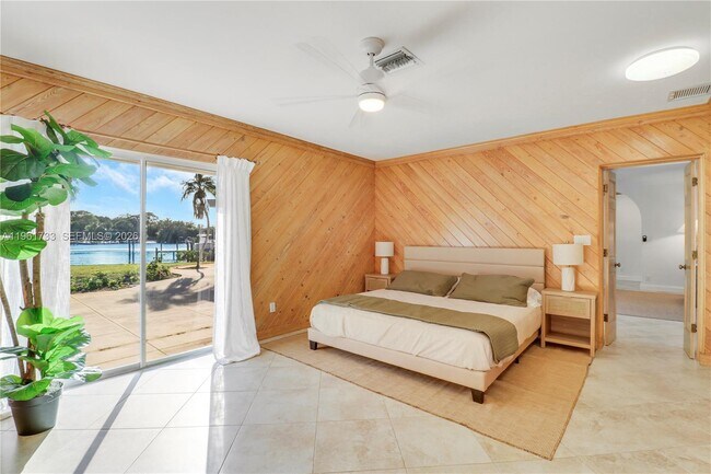 Building Photo - 19655 N Riverside Dr