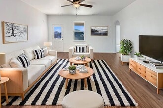 Building Photo - 163 Kennedy Dr