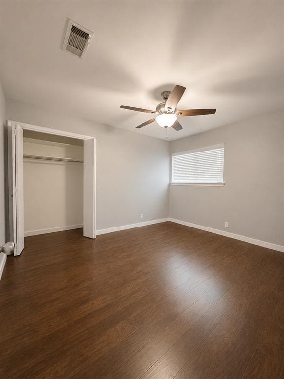 Building Photo - 305 Starbright Dr