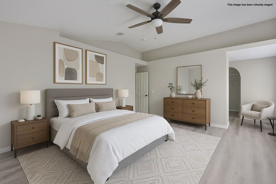 Building Photo - 10505 Opus Dr