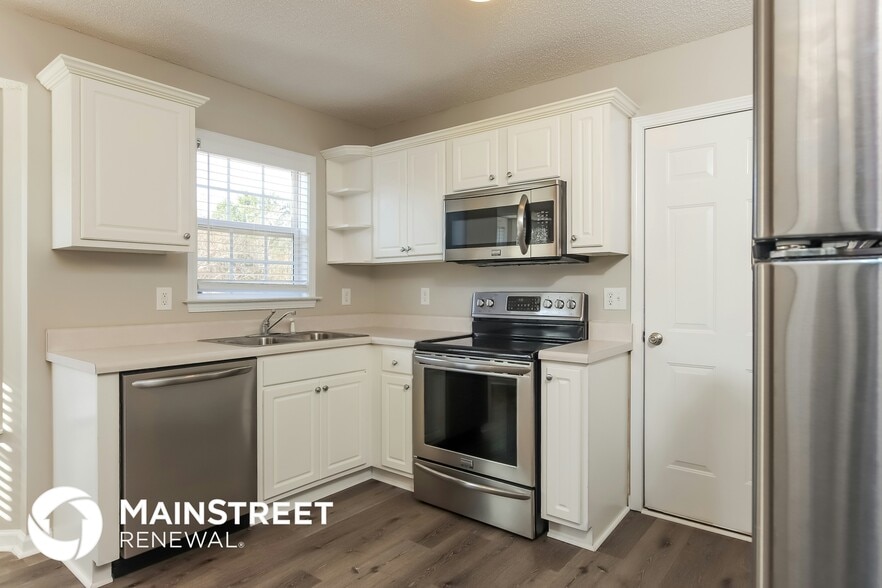 Building Photo - 98 Beadle Ct