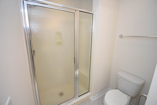 Building Photo - 160 Stonegate Blvd