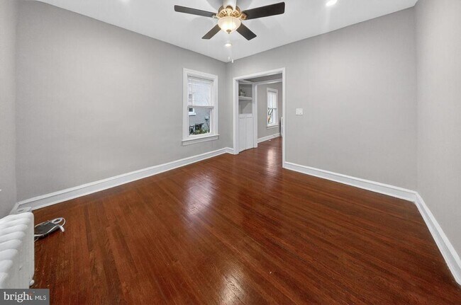 Building Photo - 1353 Kennedy St NW