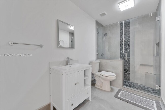 Building Photo - 9646 SW 151st Ave