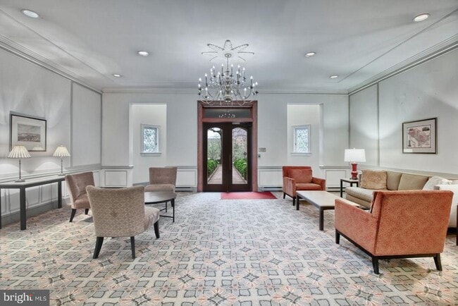 Building Photo - 3051 Idaho Ave NW