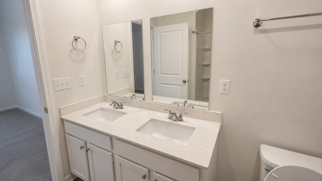 Building Photo - 305 McCleary Ln