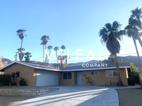 Building Photo - Three Bedroom Home in Beautiful Neighborhood