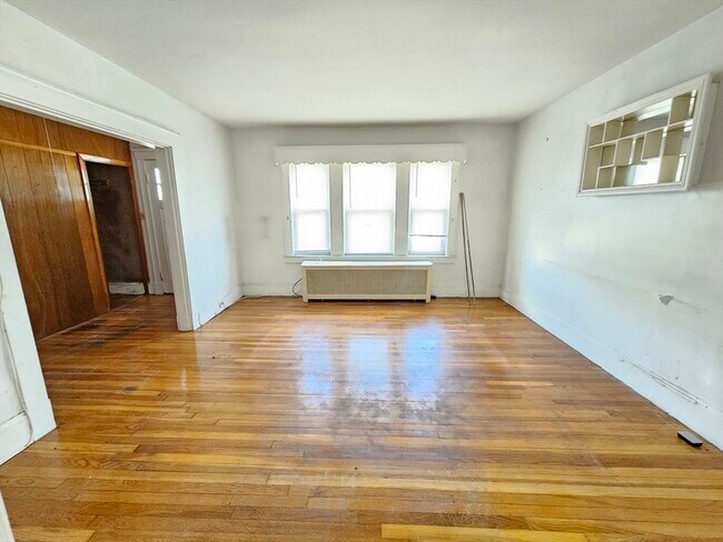 Building Photo - 151 Walworth St
