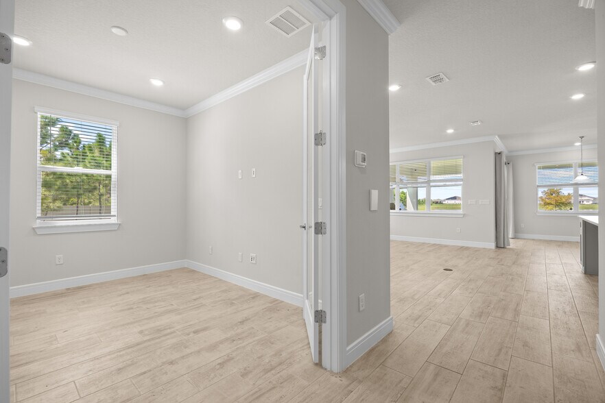 Building Photo - 10364 Shive Island Ct