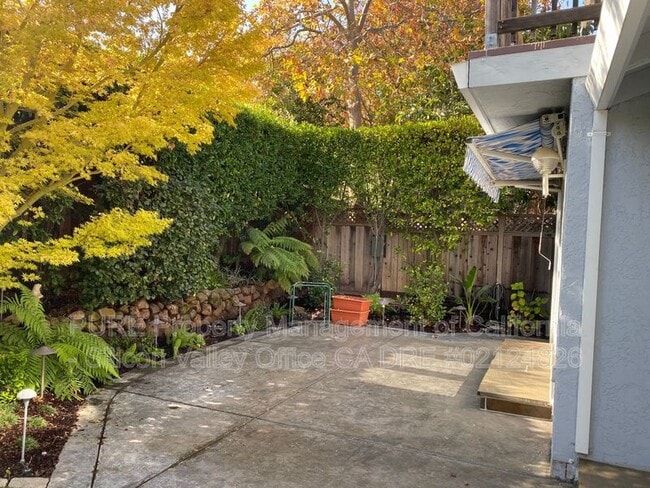 Building Photo - 16786 Potter Ct
