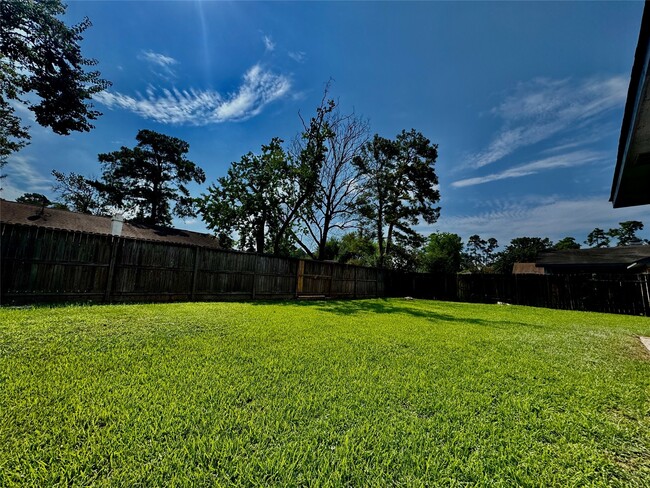 Building Photo - 15218 Falcon Ridge Dr