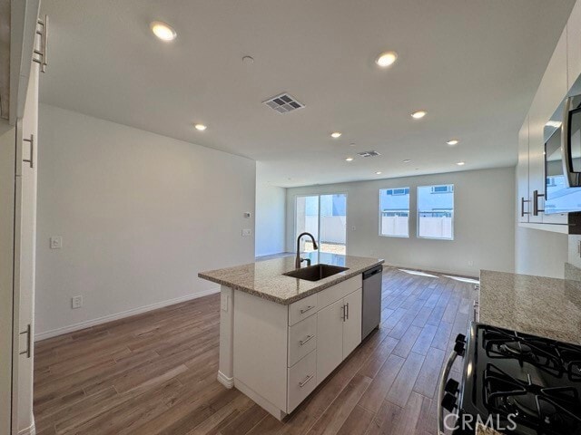 Building Photo - 30045 Sunset Pier Dr