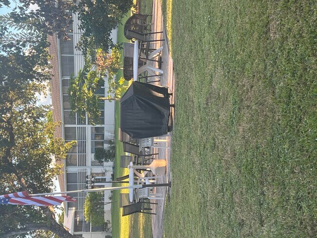 Building Photo - 162 Camden G