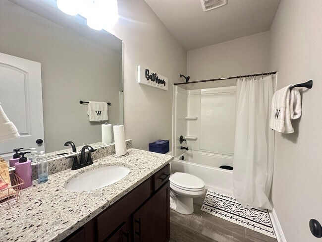 Building Photo - TRINITY BLUFF-BUILT IN 2023-NORTH SHREVEPORT-BLANCHARD