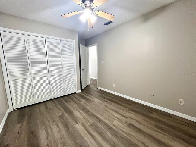 Building Photo - 6576 Sweetbriar Ln