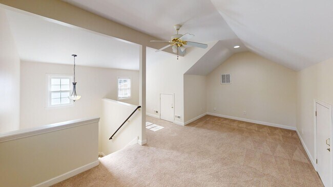 Building Photo - 2844 Goneaway Rd