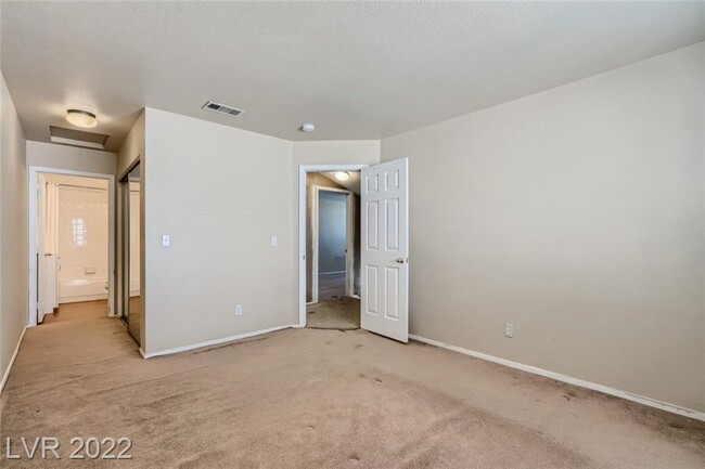 Building Photo - 8417 Sewards Bluff Ave