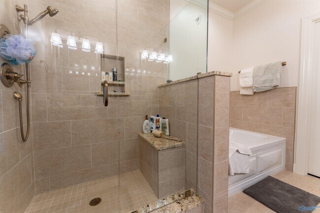 Building Photo - 3187 Mallard Point Dr SE